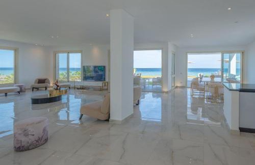 Sahl Hasheeh Villa | Royal Villa on the beach