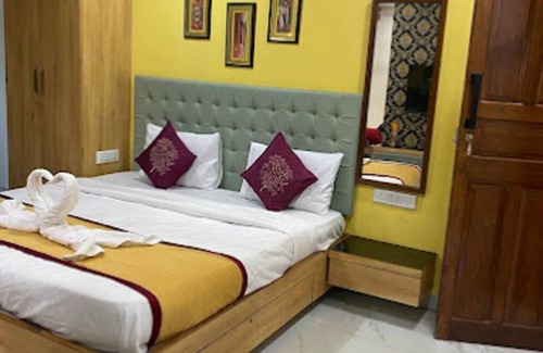 Dongorpur Complejo | Royal Village Resort By Savani Enterpris