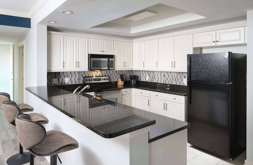 Arcadian Shores Complejo | Royale Palms Condominiums