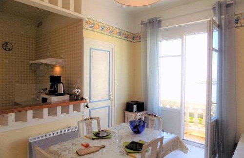 Pontaillac Apartamento | Royan PONTAILLAC - STUDIO PLEINE VUE MER - Ideal PETIT BUDGET