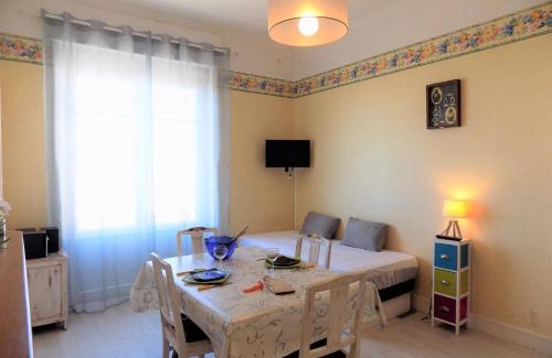 Pontaillac Apartamento | Royan PONTAILLAC - STUDIO PLEINE VUE MER - Ideal PETIT BUDGET