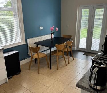 Coleraine Casa | Royville