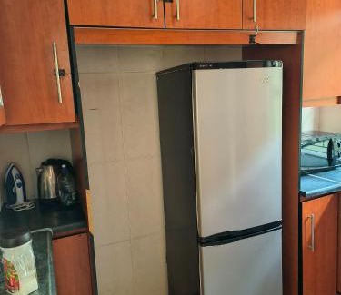 Komani Apartamento | Rozza Self-catering Accommodation