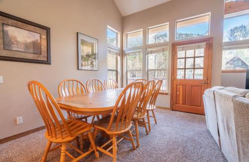 June Lake Casa | RR-Hideaway Down Cyn 105