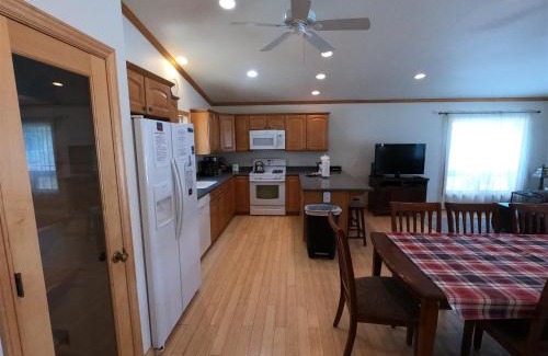 June Lake Apartamento | Rr-johnson Suite