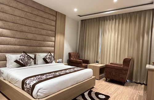 Amritsar Hotel | RRV Hotel