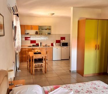 Karlobag Apartamento | Ruža i Natalija