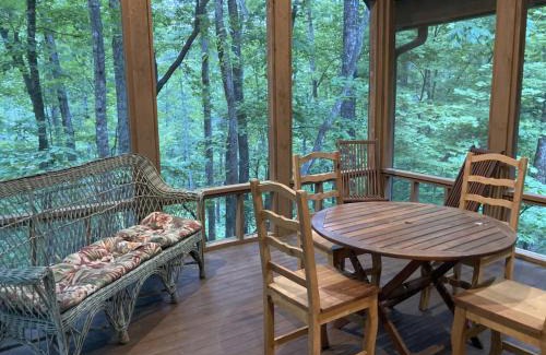 Wiley Casa | Ruby Cabin at Splendor Mountain