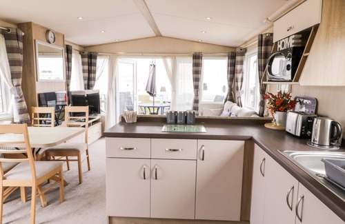 Kilkeel Cabaña | RUBY, family friendly, country holiday cottage in Kilkeel