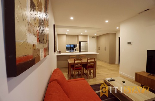Phillip Apartamento | Ruby Red, 1Bd 1Bth Apt - Woden