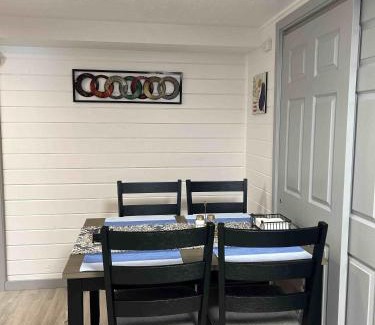 Medical Lake Apartamento | Ruby's Lakefront Lower Penthouse