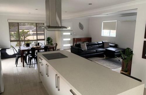 Anna Bay Casa | Ruby Tuesday - Little Beach House