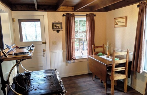 Sheridan Otro | Ruby Valley Historic Farmhouse on Mill Creek