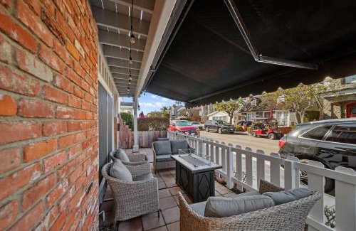 Balboa Island Casa | Ruby Villa A - Stay for 6