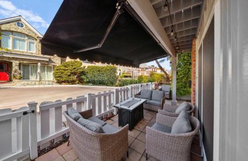 Balboa Island Casa | Ruby Villa A - Stay for 6
