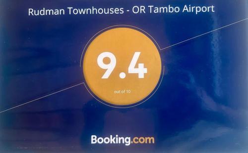 Boksburg Apartamento | Rudman Townhouses - OR Tambo Airport