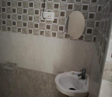 Tiruvannamalai Casa | Rudraksha Hill View Cottage