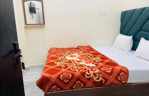 Varanasi Casa | RUDRAKSHA PAYING GUEST HOUSE