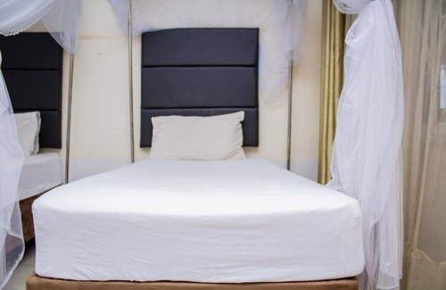 Lusaka Cabina | Rugems Executive Lodge