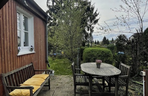 Bergisch Gladbach Casa | Ruhig und Idyllisch: Kleines Ferienhaus am Waldrand - S-bahn-nähe - Zentrumsnah
