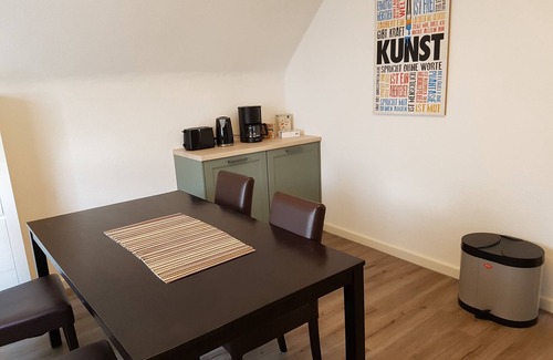Wuelfrath Apartamento | Ruhige Dachgeschosswohnung