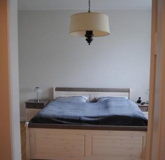 Mitte Apartamento | Ruhige Ferienwohnung in der City Königswohnung