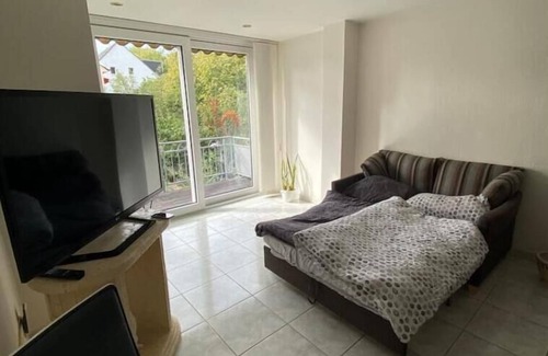Zollstock Apartamento | Ruhige WE 6 P. Urban Öpnv