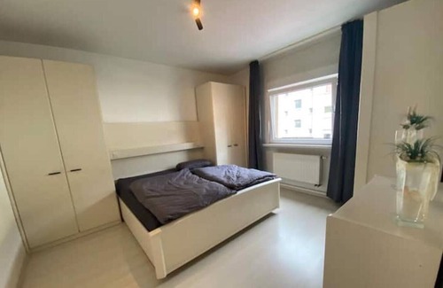 Zollstock Apartamento | Ruhige WE 6 P. Urban Öpnv