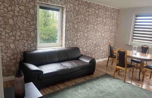 Bergisch Gladbach Apartamento | Ruhige Wohnung auf einer Spielstraße - 5 Minuten zur S-Bahn