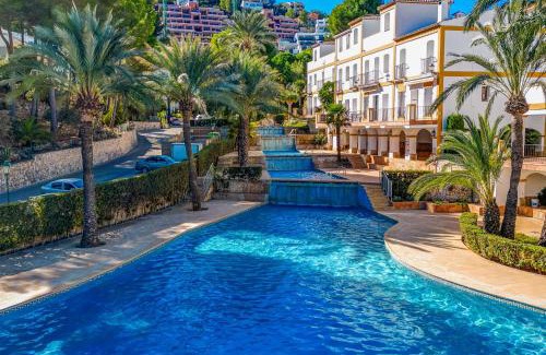 Pedreguer Casa | Ruhiges Eckreihenhaus mit Pool in La Sella Zarzas one Denia