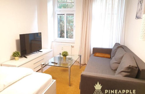 Outer Neustadt Apartamento | Ruhiges Hinterhof Apartment im Herzen der Neustadt