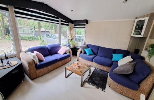Nunspeet Casa | Ruim Chalet, midden in het bos!