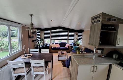 Nunspeet Casa | Ruim Chalet, midden in het bos!