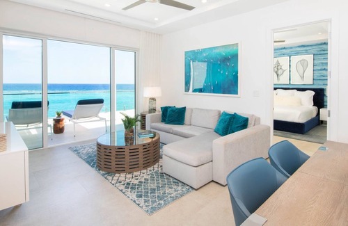 Rum Point Condominio | Rum Point Club Resort Luxury Beachfront Condos