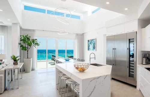 Rum Point Condominio | Rum Point Club Resort Luxury Beachfront Condos