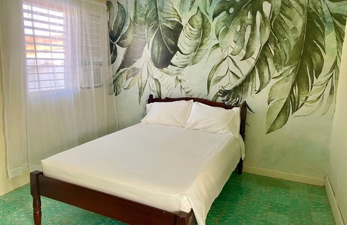 Corozal Casa | Rum Punch Lodge
