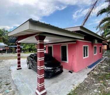 Kampong Pulau Kandis Casa | Rumah Comel