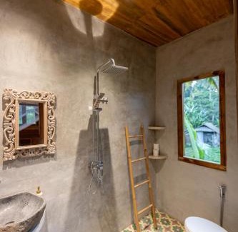 Melayang Cabina | Rumah Guci