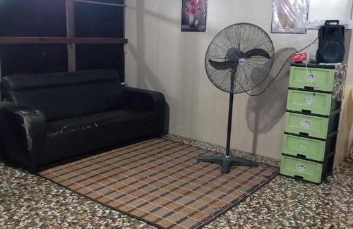 Temerloh Alquiler De Eote | Rumah Rakit (Housebot) Pak Jamal