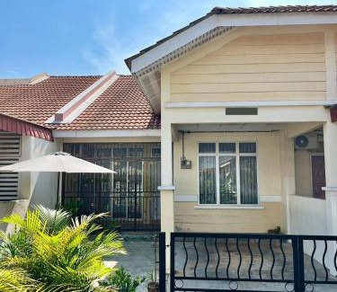 Sungai Petani Casa | Rumah Tamu by Perdana Hōmes