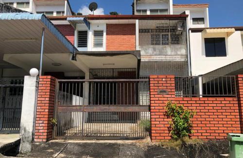 Bayan Lepas Complejo | Rumah Teres Teluk Kumbar