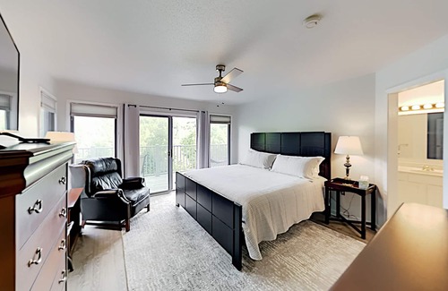 Stonecrest Casa | Rumbling Bald Resort getaway with 2 living areas, foosball & golf course views
