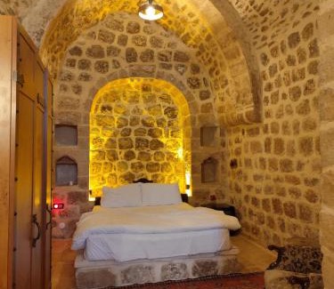 Artuklu Hotel | Rumet paşa konağı
