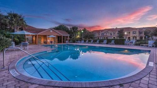 Crestwynd Bay Casa | Rumi Haven-Homey&Spacious Stay