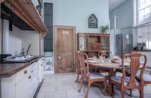 Long Barn Casa | Rumwell Park - 8 Bedroom Manor House- Taunton