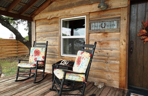 Harper Cabina | Run Away Ranch | Quiet and Peaceful Cabin
