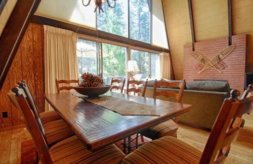Kings Beach Casa | Runnymeade Cottage