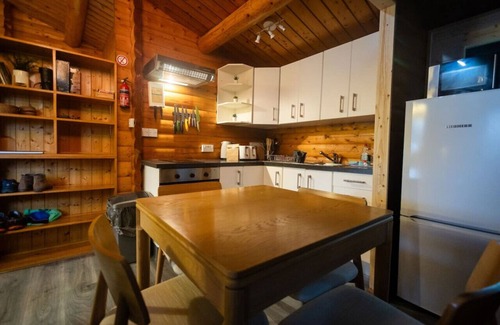 Bronaber Cabina | Rural 3 Bed Log Cabin Getaway