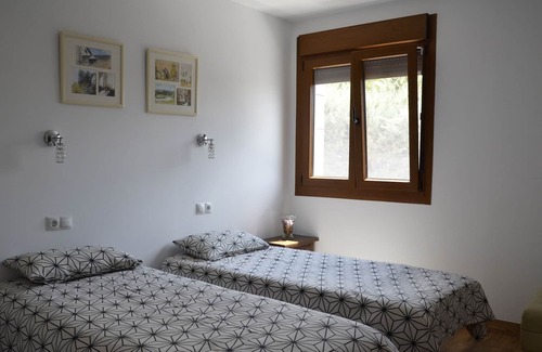 Robledo de Chavela Chalet De Esquí | Alojamiento rural con piscina privada, sala de juegos y barbacoa