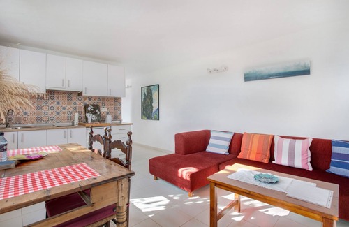 Tinajo Apartamento | Apartamento Rural "Pancho" con Patio, Vistas al Volcán y Wi-Fi